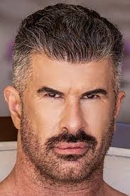 Adam Killian's Instagram, Twitter & Facebook