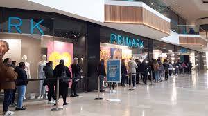 About primark essen shop the latest trends at amazing prices at primark essen. Shutdown Bremst Mode Discounter Aus Primark 1 5 Mrd Pfund Umsatzruckgang Im Ersten Halbjahr