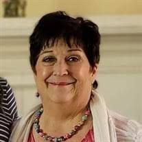 Jo Baggett's Instagram, Twitter & Facebook