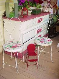 Vintage Iron Ice Cream Parlor Chairs Upcycled Vintage Wallpaper Red Flowers French Bistro Chairs Parlor Chair Shabby Chic Furniture Outdoor Chair Pads