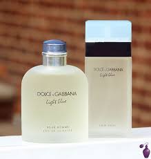 The Perfect Casual Fragrance For Him And Her Light Blue Is Filled With Notes Of Mandarin Bergamot Grapefruit Junip Fragrance Men Perfume Fragrances Perfume
