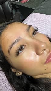 timeless 🤍 , I’ll never get over the power of a classic set. It’s classy,  timeless, and with a beautiful healthy lash line can achieve a full but  natural look✨⁣, .⁣, .⁣, .⁣, .⁣, .⁣, #classiclashes ...