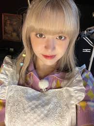 Cara Holmes (zhangboxinp)