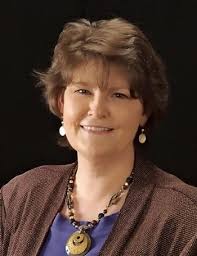 Stephanie Boyd, BA is the Social Media and Communications Manager for  Frontier Nursing University (FNU). She has over 15 years w