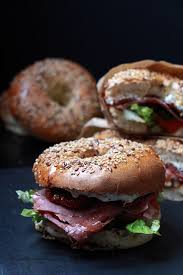 Bagel Au Pastrami Bagels Bagel Recette Recette