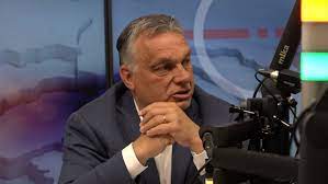 Orbán viktor miniszterelnök a kossuth rádió péntek reggeli, jó reggelt, magyarország című műsorának adott interjújából közölt egy részletet a közösségi oldalán. Orban Viktor Fel Vagyunk Keszulve Egy Masodik Hullamra Portfolio Hu
