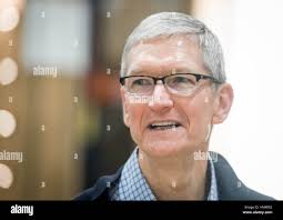 Dula hi-res stock photography and images