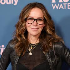 Dirty Dancing's Jennifer Grey shares why her Friends character was recast