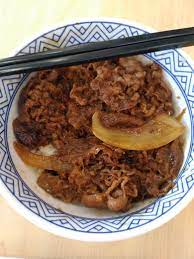 The sake and white wine makes this dish special. Beef Yakiniku Yoshinoya Ide Makanan Makanan Dan Minuman Makanan
