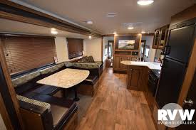 I like the floor plan and the outside kitchen. New 2018 Wildwood Xlite 263bhxl Travel Trailer By Forest River At Rvwholesalers Com Rv Trailer And Product News