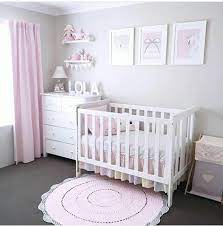 Pin Di Marta Braccia Su Preg Babys Idee Cameretta Neonato Cameretta Bambini Idee Camerette