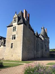 Discover the ideal image of a fortified castle with its keep and entrance curtain complete with machicolations. Chateau De Fougeres Sur Bievre Picture Of Chateau De Fougeres Sur Bievre Tripadvisor