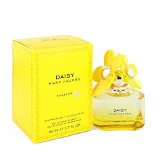 Marc jacobs's new daisy fragrance is meant to be happy and youthful, and more accessible than the signature range and sophisticated but not too marc jacobs daisy was developed by perfumer alberto morillas. Marc Jacobs Daisy Sunshine Eau De Toilette Spray Limited Edition Topperfumery