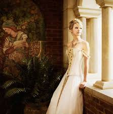 Say What You Will About Taylor Swift But The Love Story Music Video Is Still One Of My All Tim Taylor Swift Dress Taylor Swift Fearless Chapel Wedding Dresses