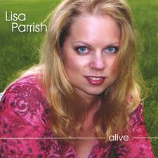 Lisa Parrish's Instagram, Twitter & Facebook