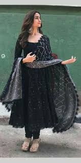 Indian Punjabi Black Dress Sikhpunjab Fashion India Sikhism Indiandress Punjabindia Dress Indian Style Designer Dresses Indian Indian Gowns Dresses