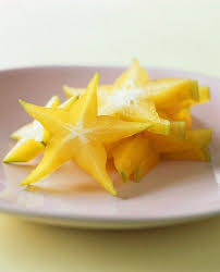 Carambole Fruit Jaune Etoile Methodebouquet Carambole Fruit Fruits Et Legumes Fruits Tropicaux