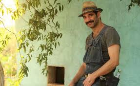 See more of las fierbinti on facebook. Pro Tv Cuzin Toma Complet Schimbat Cum AratÄ Firicel Din Las FierbinÈi La Inceput De An