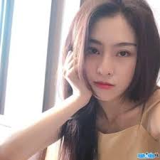 Người nổi tiếng tên Yen Thu