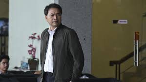 Dalam keterangan persnya, firli mengungkapkan, ada pertemuan antara syahrial dengan akp stepanus di rumah azis pada oktober 2020. Kpk Geledah Ruang Wakil Ketua Dpr Azis Syamsuddin