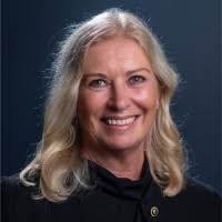 1300+ "Lundquist" profiles