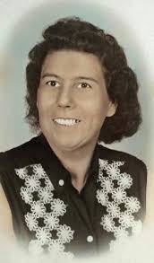 Evelyn Lumley Obituary (2015)