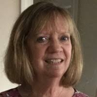 Ellen Mahan's Instagram, Twitter & Facebook