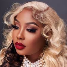 Crystal Finley (@styledbycrystal) • Instagram photos and videos