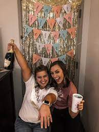 A san antonio resident will be one of the 33 men competing for hannah brown's heart on. San Antonio Bachelorette Party Weekend Love Emmarie