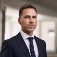 Siena Lin op LinkedIn: #recruitment #straightlineleadership #justdoit