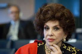 Gina Lollobrigida, gloria non in una, ma in quattro arti