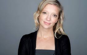 I liked what peter hurley had to say about people who think they are not photogenic, and paid lots of attention to his techniques on not adding weight to people with the camera. How To Achieve The Peter Hurley Retouching Look Retouching Forum Digital Photography Review