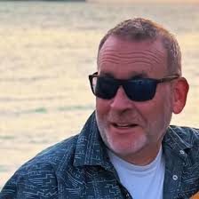 What's a great seafood restaurant around Ocean Isle, Sunset or Calabash?