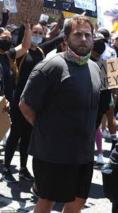 Celebrity news october 12, 2020 jonah hill unrecognizable in new pic — see his quarantine look. Jonah Hill Joins Black Lives Matter Protest In La After Pledging To Listen Learn Show Up Daily Mail Online