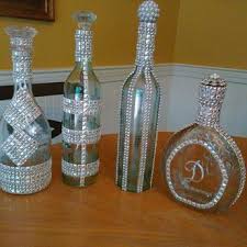 Pin Von Marguerite Schmitt Auf Flaschen Dekoration Flaschen Dekoration Flaschen Dekorieren Glaser Dekorieren