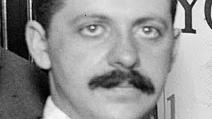 Edward Bernays: biografía del publicista que inventó la propaganda