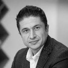 Sergio Grajales's Instagram, Twitter & Facebook