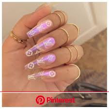 Coffin nails usually have tilted sides with a flat top, similar to how a coffin or ballerina shoes would look in real life. Tu Y Yo Jadenhossler In 2020 Pretty Acrylic Nails Fire Nails Coffin Nails Designs Clara Beauty My