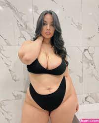 Zina Hadid / moroccanzina_ / therealzinax Nude Leaked OnlyFans Photo #43 
