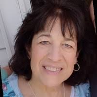 Linda DeSantis Email & Phone Number