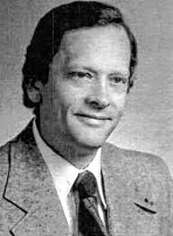 Warren Fackler's Instagram, Twitter & Facebook