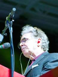 Paul Goll's Instagram, Twitter & Facebook