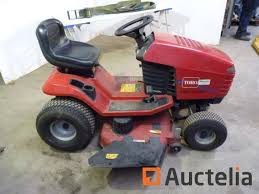 Vente en ligne de tracteurs tondeuses chez mr jardinage. Tracteur Tondeuse Toro Xl 440 H