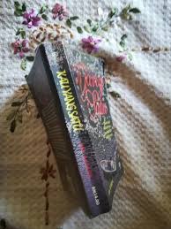 Antaranya ialah aisya sofea dengan novel kau untukku (2002) yang terjual 80,000 naskhah, nia azalea dengan novel kau yang satu (2002) yang terjual 75,000 naskhah, sharifah abu salem dengan novel tak seindah mimpi (2000) yang terjual sebanyak 70. Kau Yang Satu By Nia Azalea Books Stationery Books On Carousell