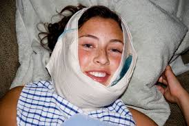 MARY VALLEE HUGER NOONE