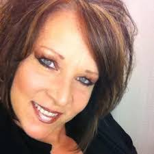 Helen Foulk's Instagram, Twitter & Facebook