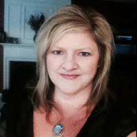 Rebecca Musa's Instagram, Twitter & Facebook