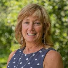 Geri Ott's Instagram, Twitter & Facebook