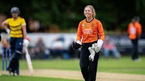 Hampshire Women confirm signing of three academy graduates