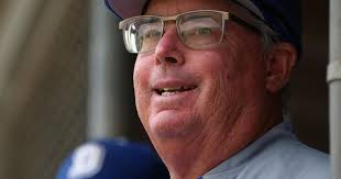 We Luv U Dan': Ariola retires after 24 years as varsity coach